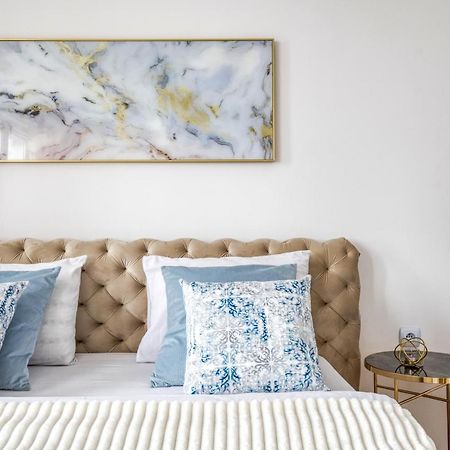 Dekart Centrum Apartments وارسو المظهر الخارجي الصورة